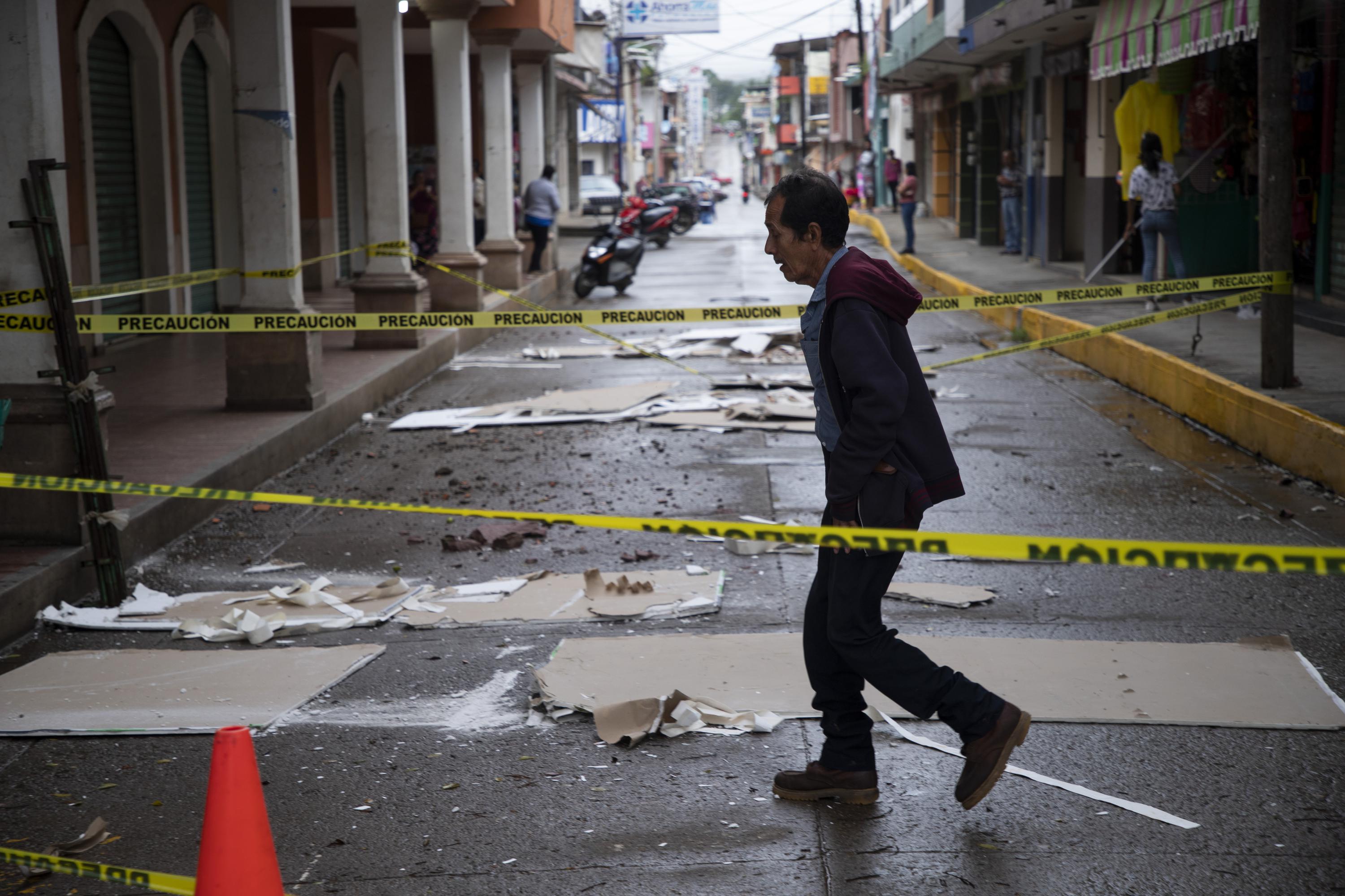 멕시코, 규모 7.6의 세 번째 대지진 강타